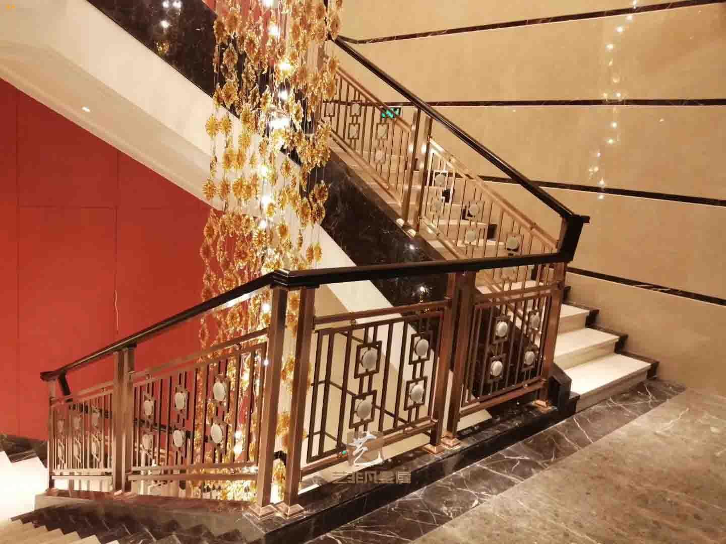 湖南郴州酒店K金豪华楼梯栏杆更显风雅